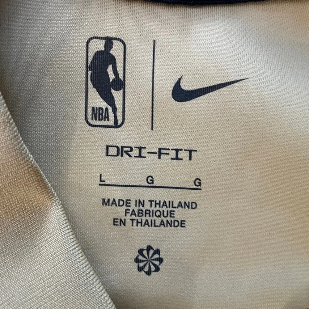 Nike Courtside City Edition Warm Up Jacket Toronto Raptors Lg Gold FB6717-745